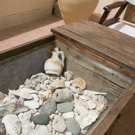 Szálloda Henry's House 4*