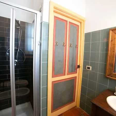 Szálloda Henry's House Szirakúza