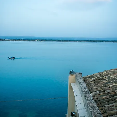 Henry's House Szirakúza