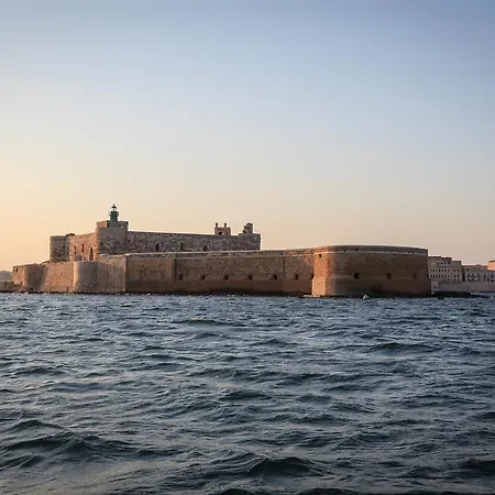 Szálloda Henry's House Szirakúza