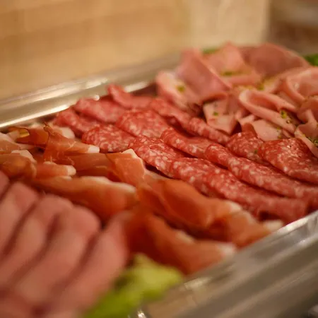 Henry's House Szálloda