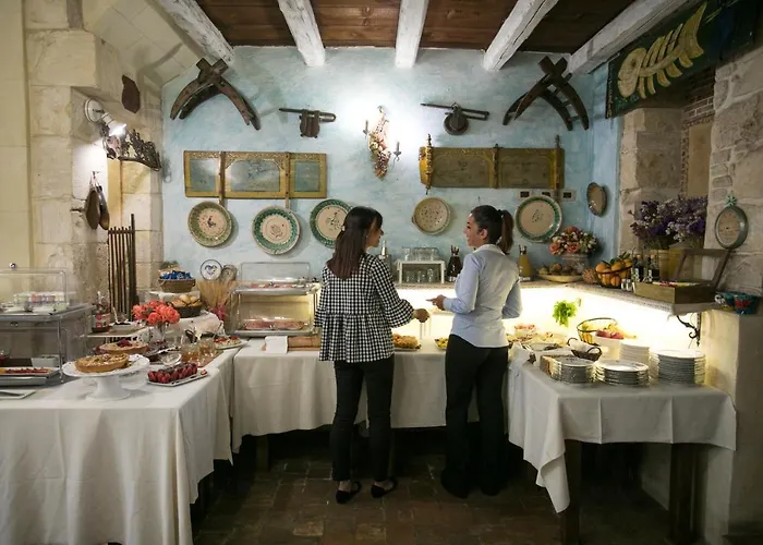 Henry's House Syracuse