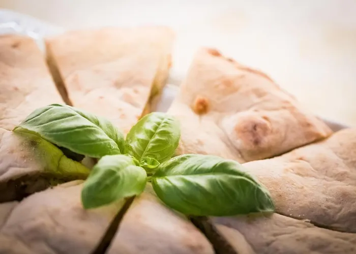 Henry's House Hotel Syracuse