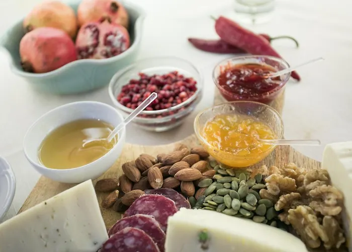 Henry's House Syracuse