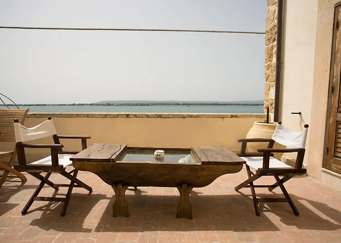 Hotel Henry's House 4*