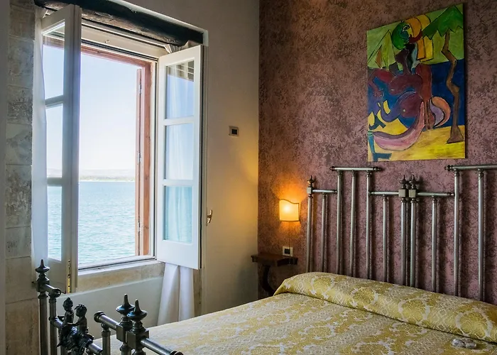 Hotel Henry's House Syracuse