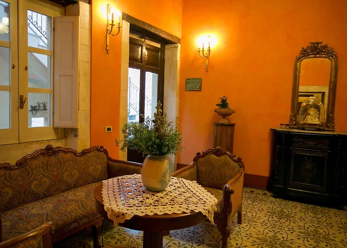 Hotel Henry's House Syracuse