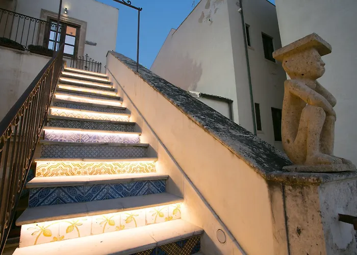 Hotel Henry's House 4*