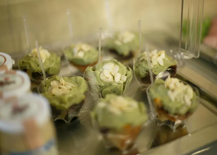 Henry's House Syracuse